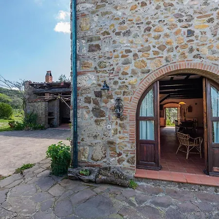 Cozy In Gr With Kitchen Holiday home *